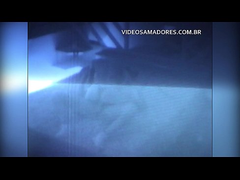 ❤️ Un mari filme sa femme en train de baiser son voisin et découvre qu'il est cocu. Porno de qualité at us ❌️❤